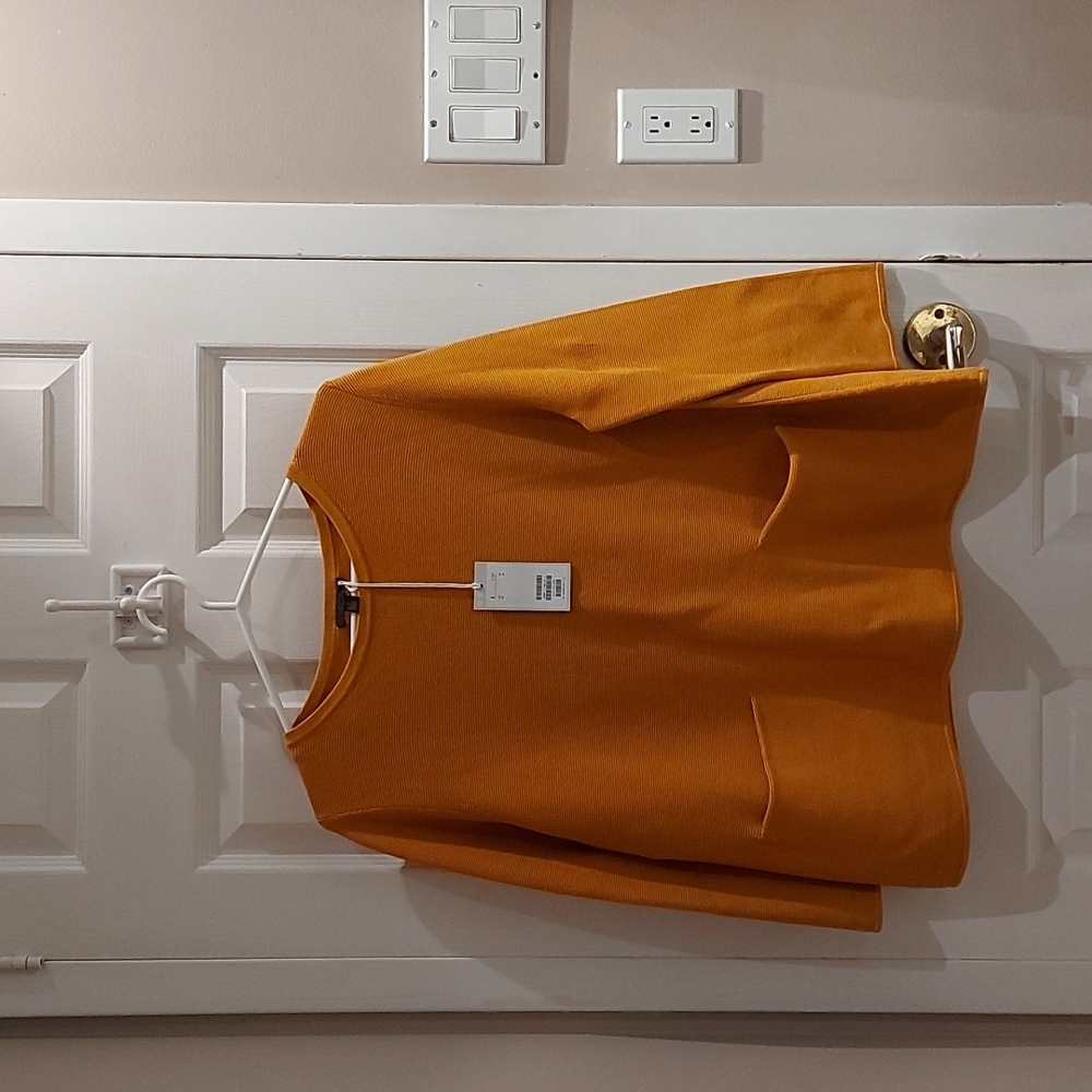 NWT 🏷 COS | Sweater